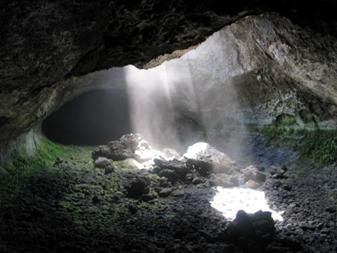 http://hdwallpaperbackgrounds.info/wp-content/uploads/2012/03/Nature-Cave-Desktop-Wallpaper.jpg