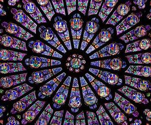 http://hqworld.net/gallery/data/media/153/rose_window__notre_dame_cathedral__paris__france.jpg